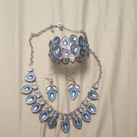 Charming Charlie Jewelry - Necklace earring bracelet set
